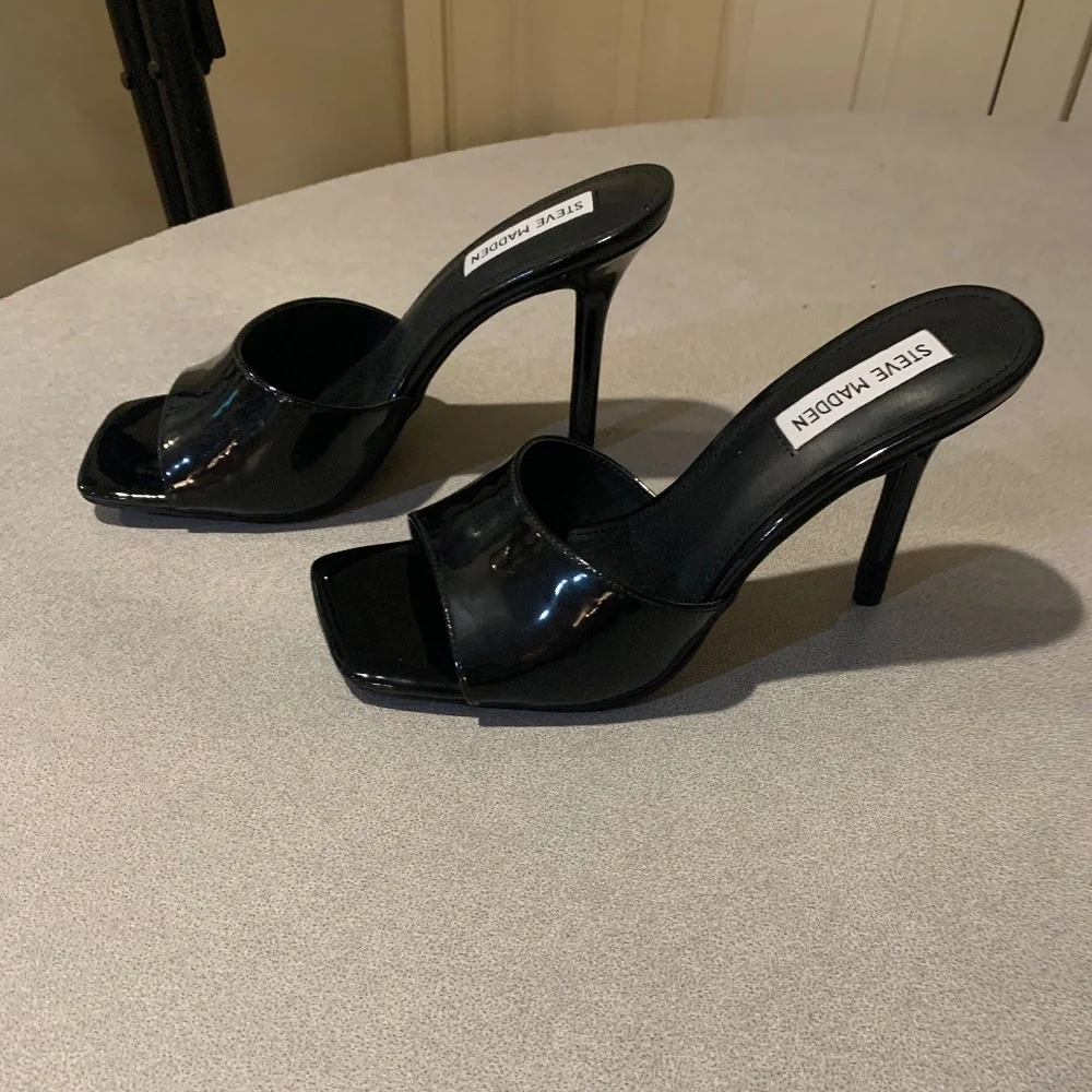 Steve Madden Black Patent Slide Sandals sz 8.5 M - Picture 4 of 6